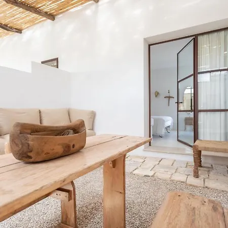 Bed & Breakfast Trullo Santovia Sant Isidoro (Apulia)