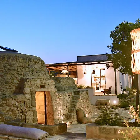 Bed & Breakfast Trullo Santovia Sant Isidoro (Apulia)