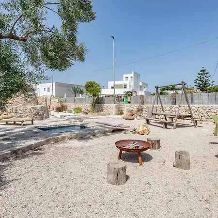 Alojamento de Acomodação e Pequeno-almoço Trullo Santovia Sant Isidoro (Apulia)