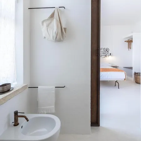 Trullo Santovia 4* Sant Isidoro (Apulia)
