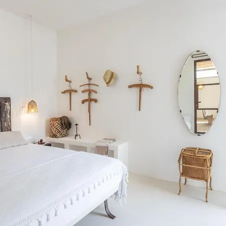 Trullo Santovia Bed & Breakfast Sant Isidoro (Apulia)