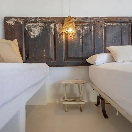 Trullo Santovia Bed & Breakfast