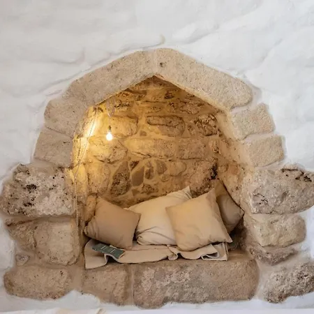 Trullo Santovia 4*