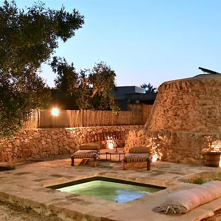Alojamento de Acomodação e Pequeno-almoço Trullo Santovia 4*