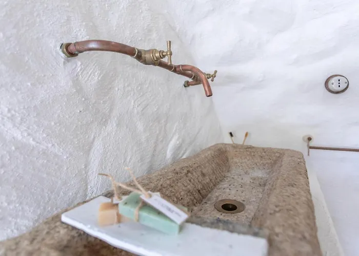 Trullo Santovia לינה וארוחת בוקר 4*