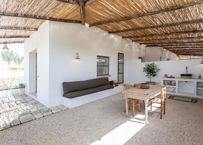 לינה וארוחת בוקר Trullo Santovia 4*